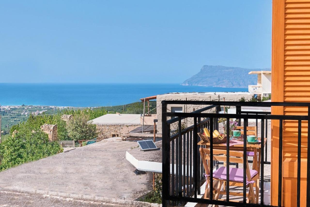 Вилла Vaggelis Little Stone House Maredhiana Экстерьер фото